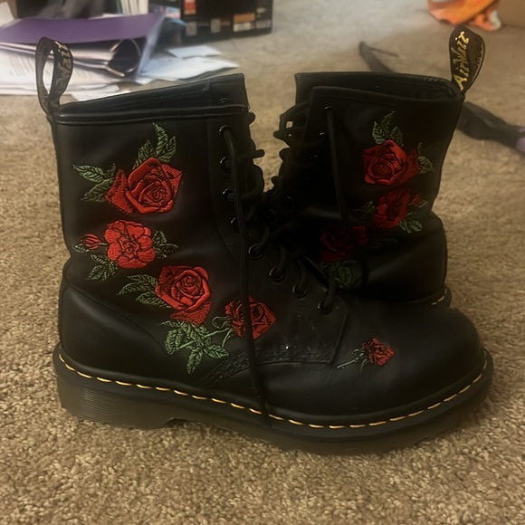 Rose Embroidered Dr Martens - Picture 3 of 5